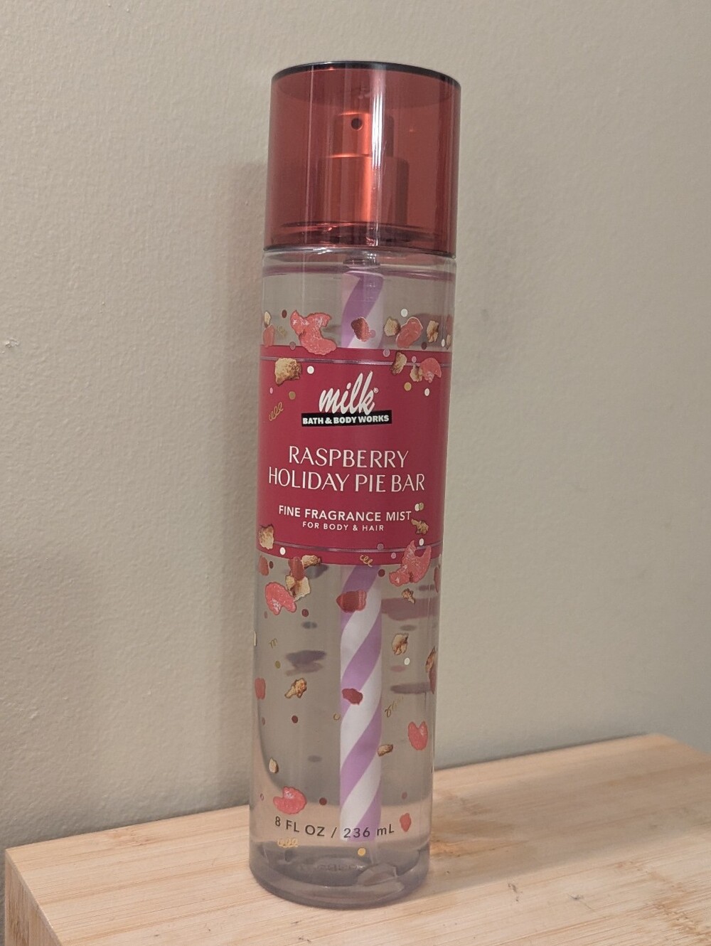 Bath & Body Works Raspberry Holiday Pie Bar Fine Fragrance Mist - Red & Pink